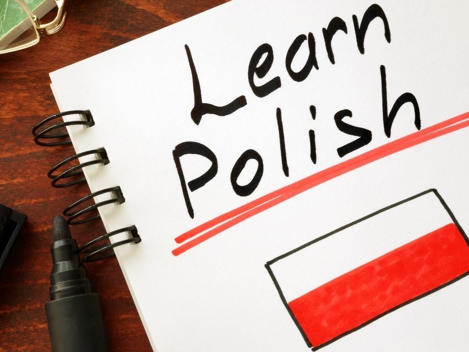 Jak szybko nauczyć się polskiego w Warszawie? Realny plan na 3 miesiące