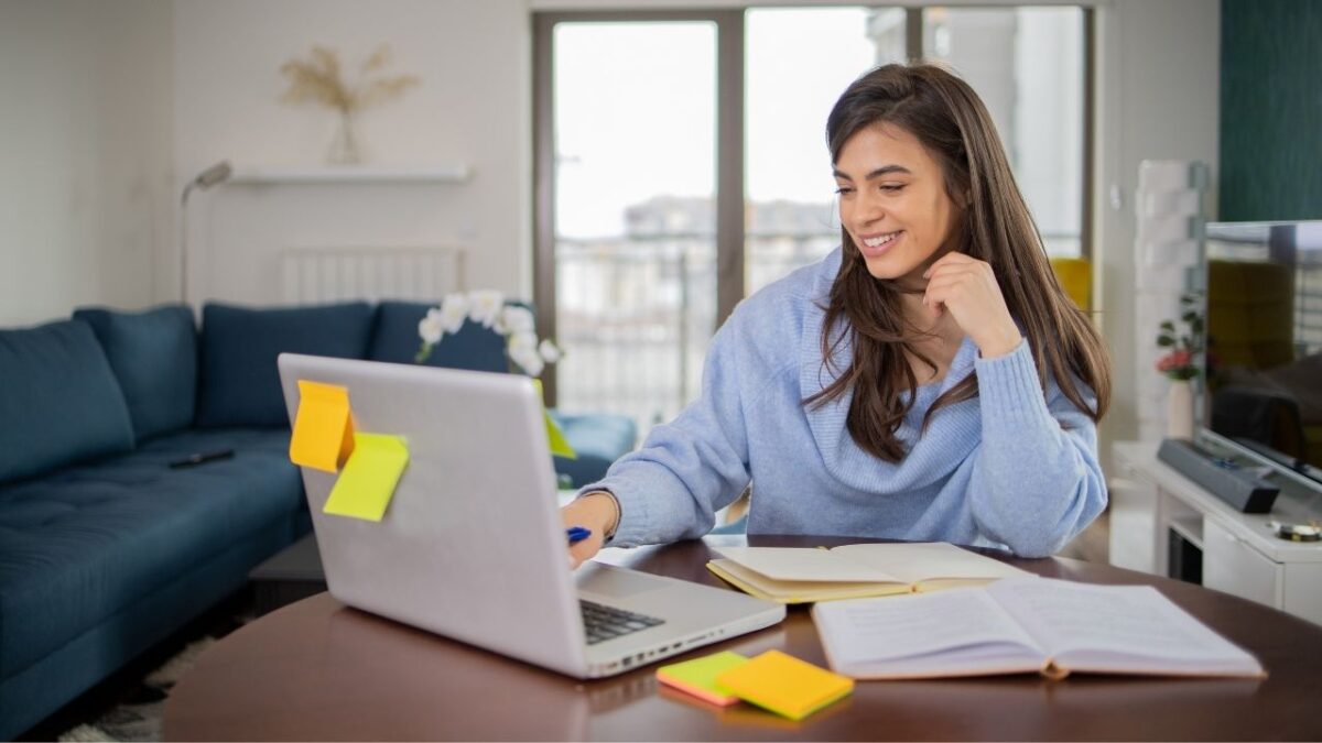 Online vs in-person Polish courses – which is better?