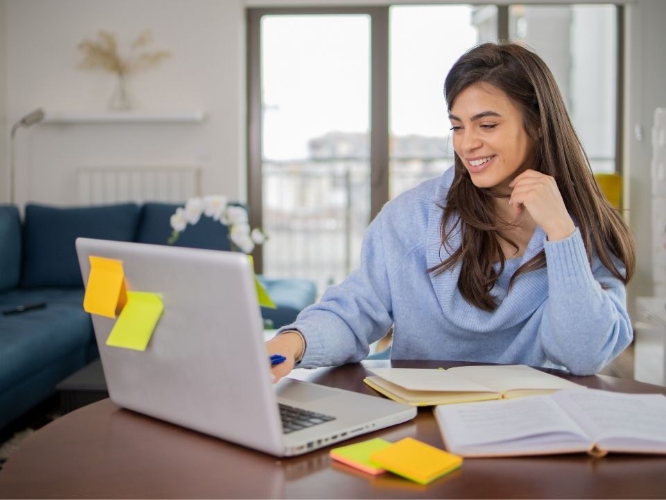 Online vs in-person Polish courses – which is better?